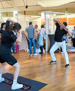 LKZ-Gesundheitsmesse im Forum. Info für den Fotografen, die Eröffnung der Messe ist um 11 Uhr, der Sektempfang für die Aussteller beginnt um 10.30 Uhr am Sa, 18.11.2023. Foto: Andreas Becker